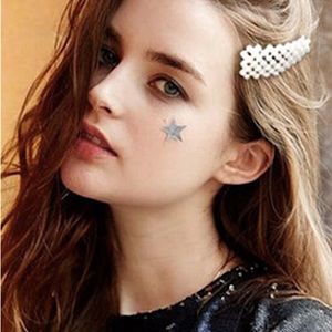 💚10/$10💚NEW White Pearl Triangular Hair Clip